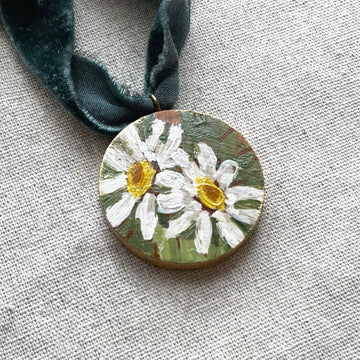 DAISIES NO. 1 | HAND PAINTED ORNAMENT 2025