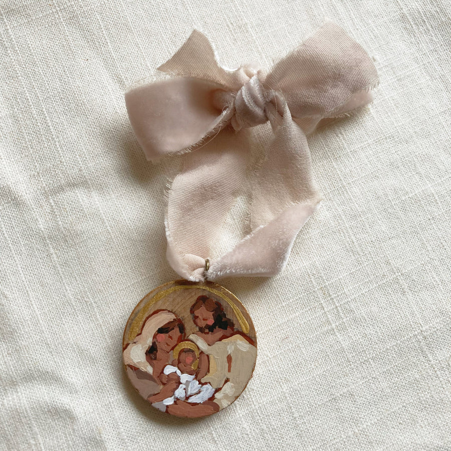 HOLY FAMILY NO. 3 | HAND PAINTED ORNAMENT