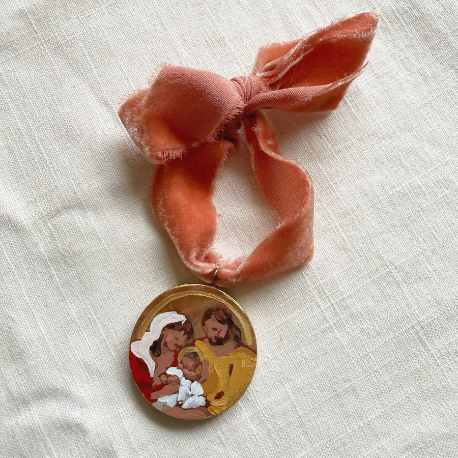 HOLY FAMILY NO. 1 | HAND PAINTED ORNAMENT